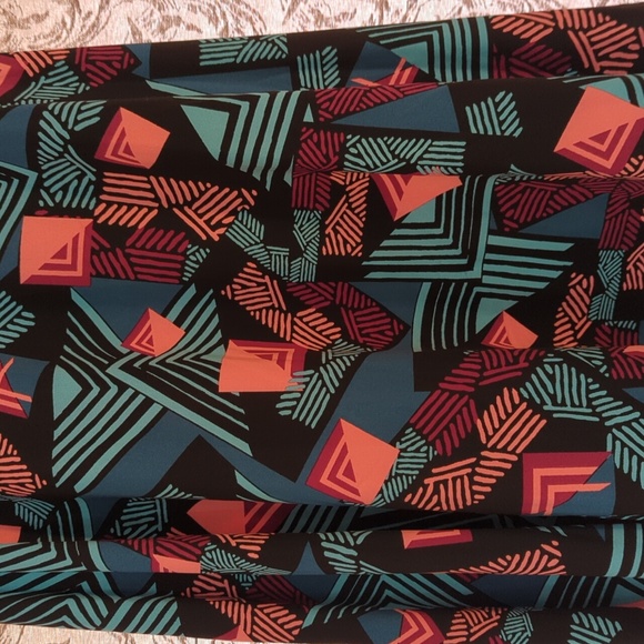 LuLaRoe Azure Skirt, size XL - NWT - Picture 2 of 3